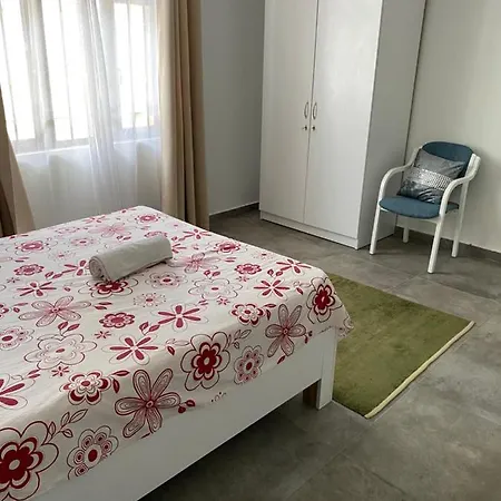 2 Bedroom Apartment In Pereybere With Private Balcony